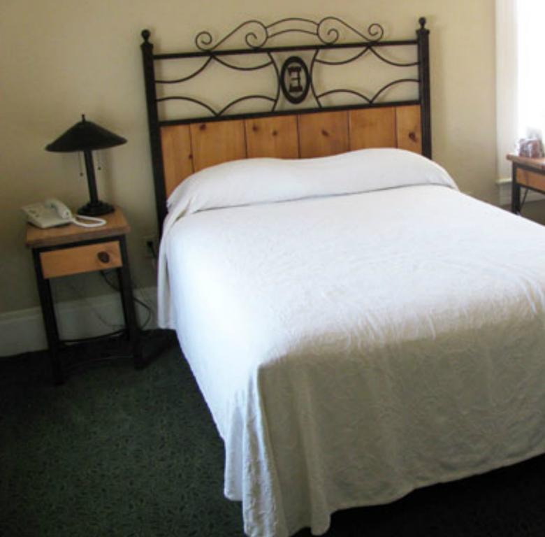 Hotel Eklund Clayton Room photo