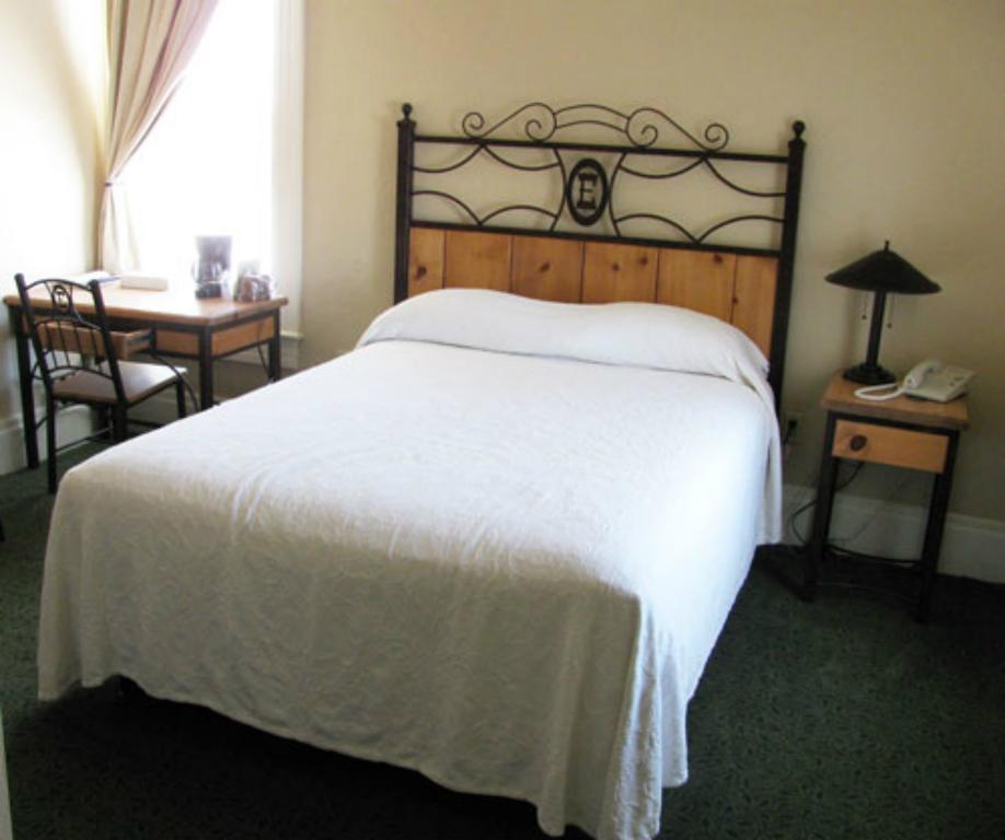 Hotel Eklund Clayton Room photo