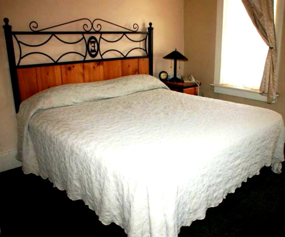 Hotel Eklund Clayton Room photo